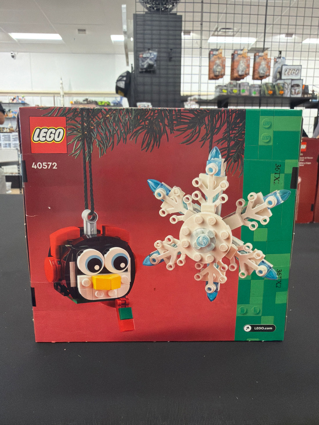 Penguin & Snowflake