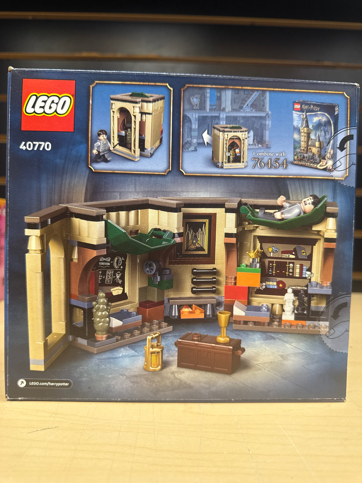 Hogwarts Castle: Room of Requirement