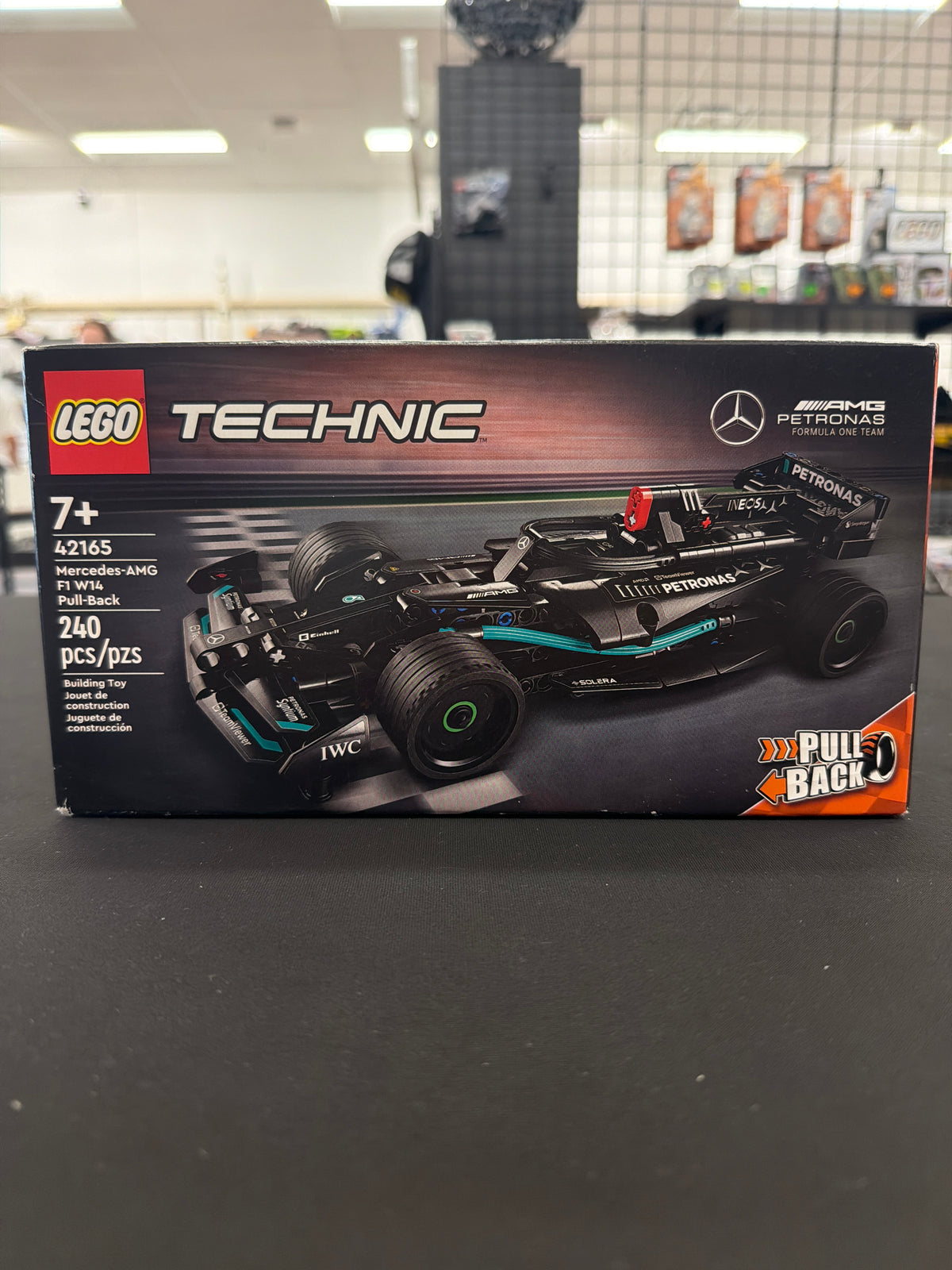 Mercedes-AMG F1 W14 Pull-Back