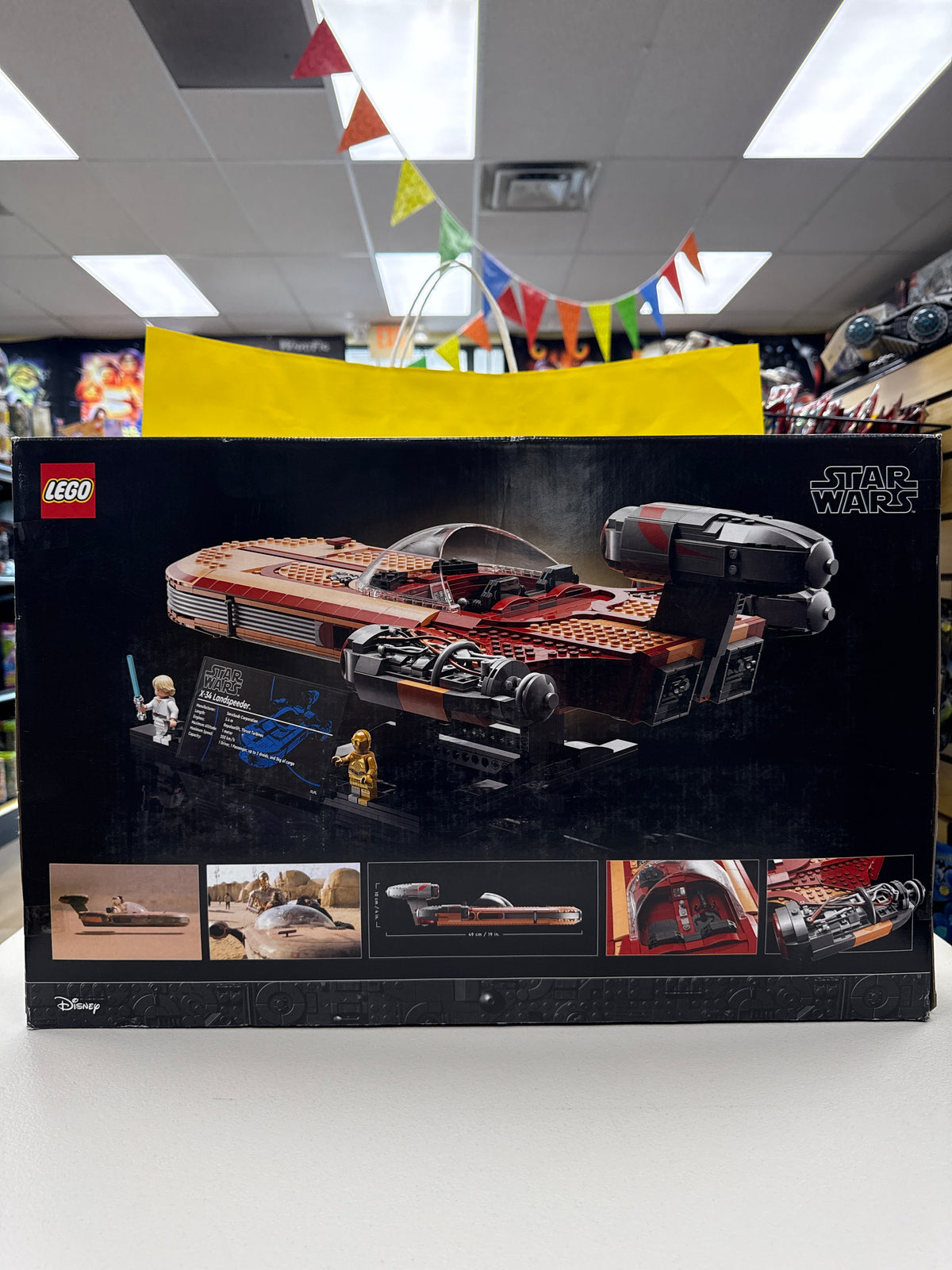 Luke Skywalker's Landspeeder - UCS (CERTIFIED SET)