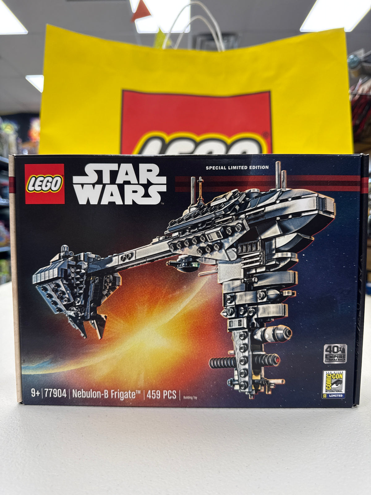 Nebulon-B Frigate - San Diego Comic-Con 2020 Exclusive