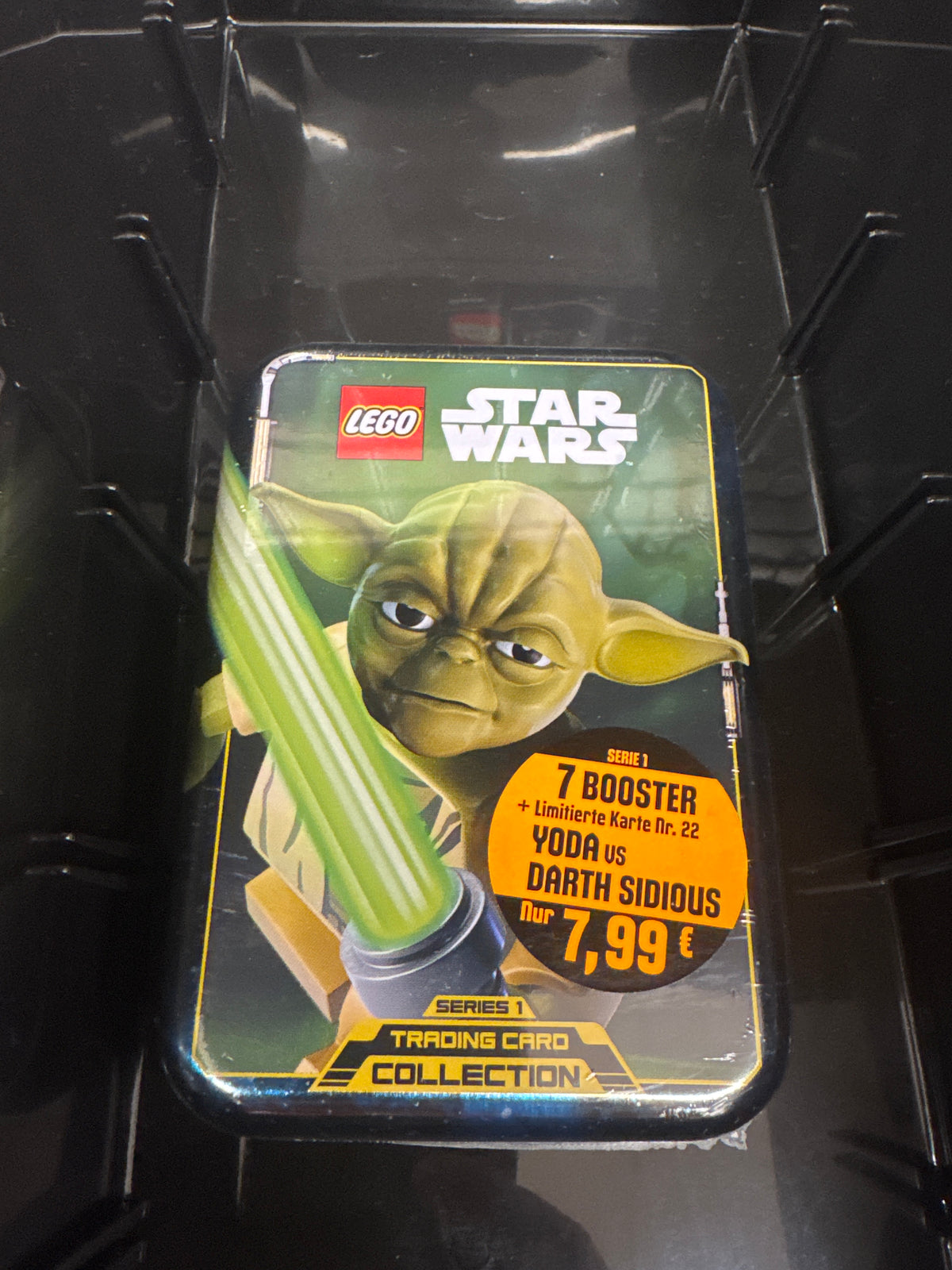 Trading Card Tin - Yoda