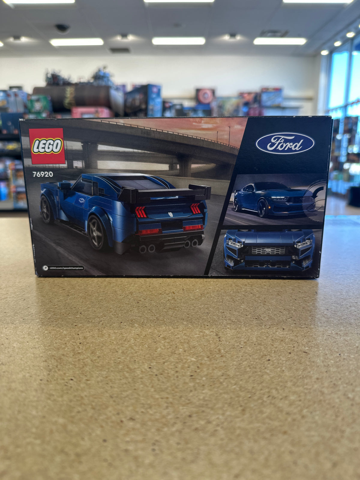 Ford Mustang Dark Horse