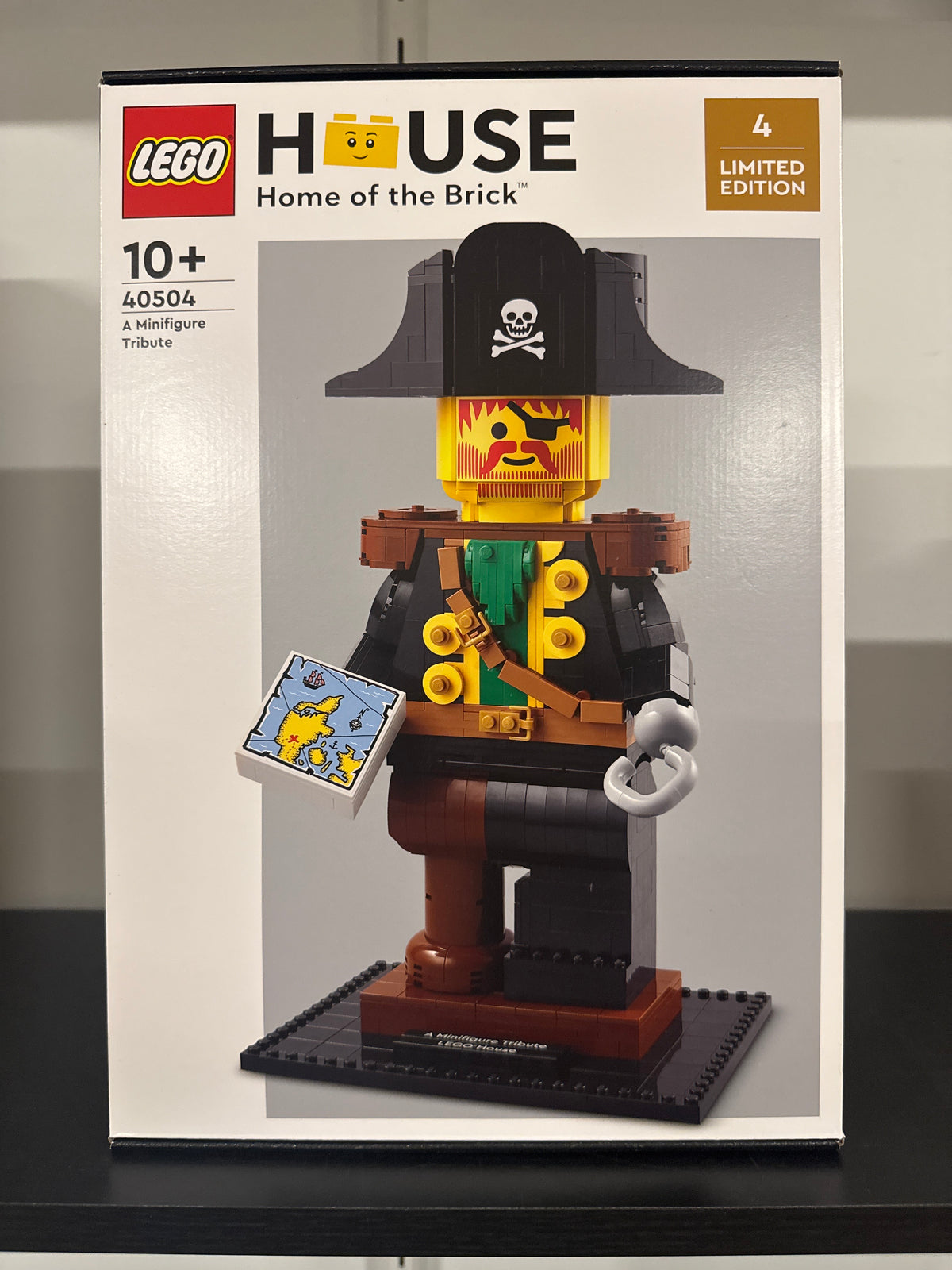 A Minifigure Tribute