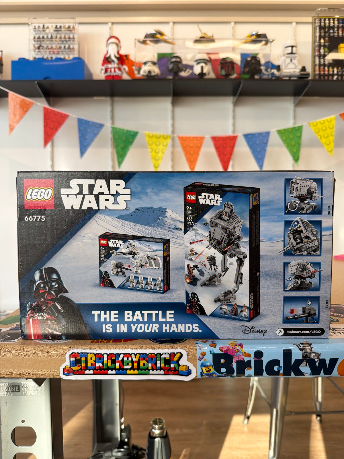 Star Wars Bundle Pack, 2 in 1 Hoth Battle Gift Set (Sets 75320 and 75322) - Hoth Combo Pack