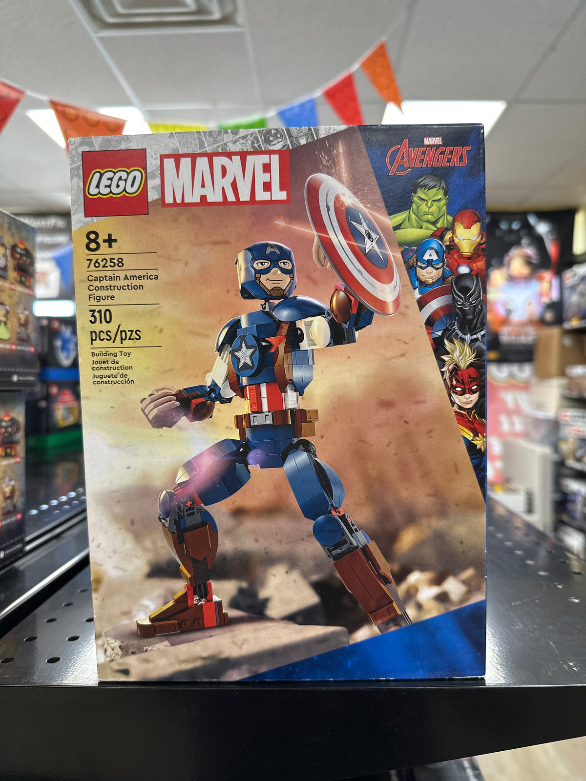 Captain America Construction Figure
