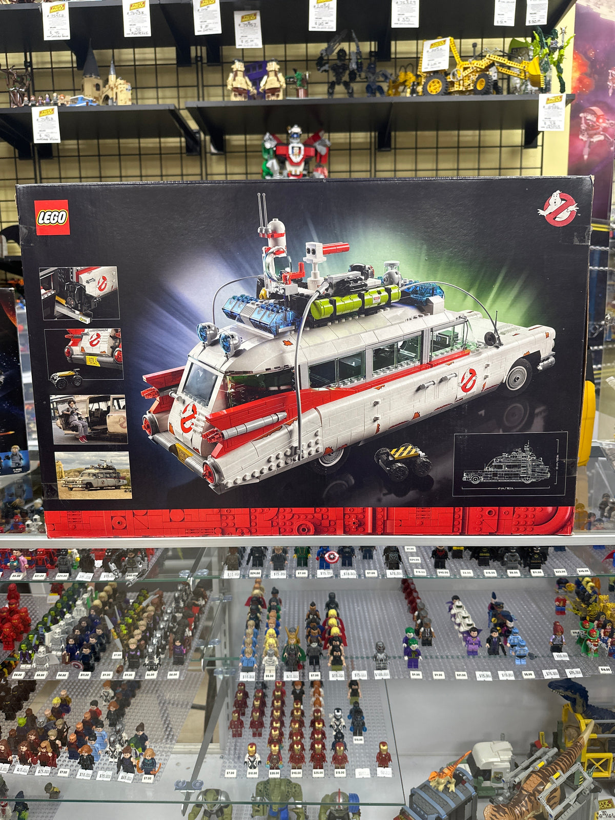 Ghostbusters ECTO-1