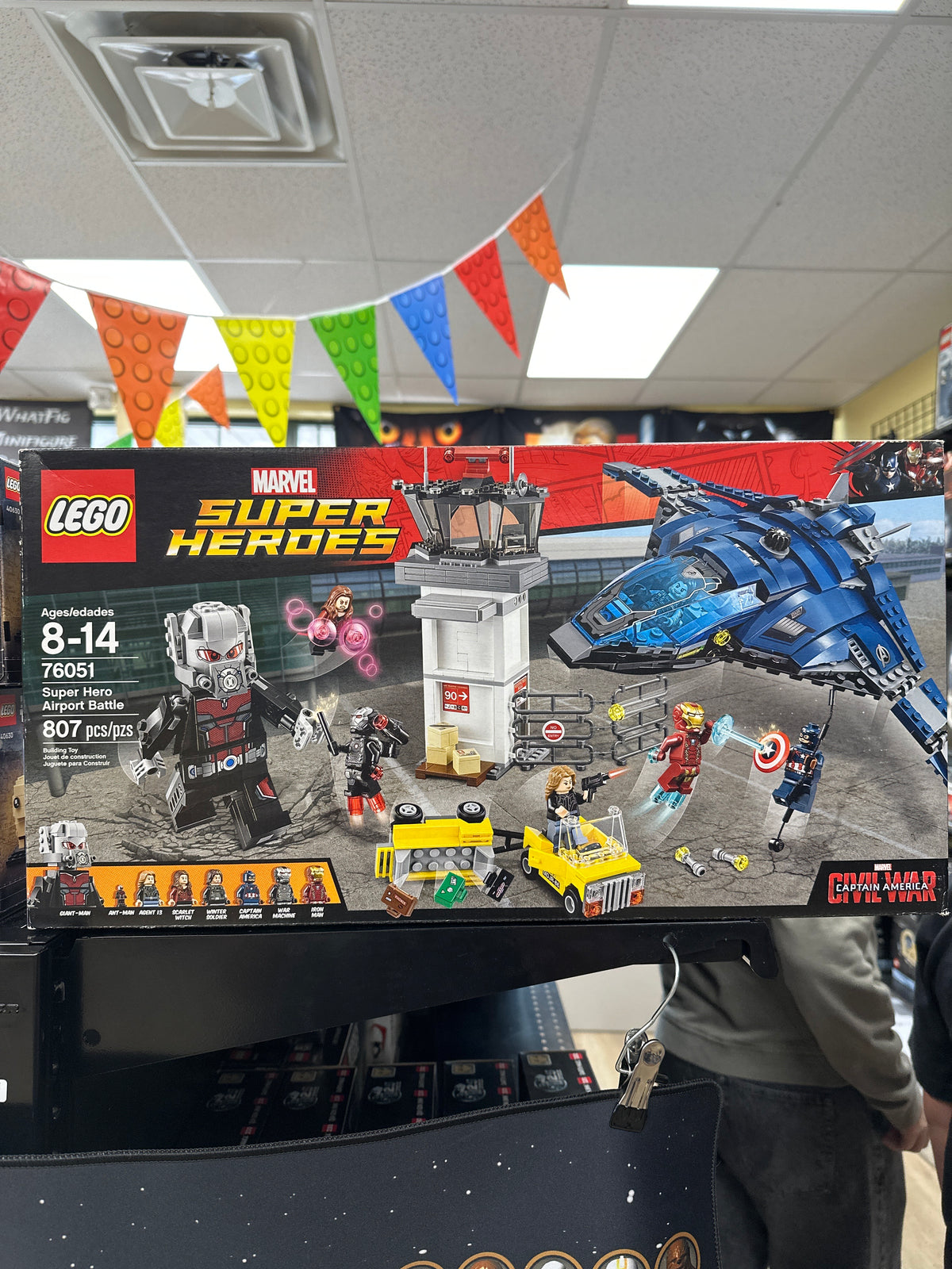 Super Hero Airport Battle