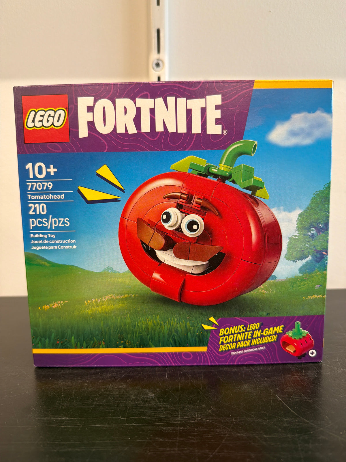 Tomatohead