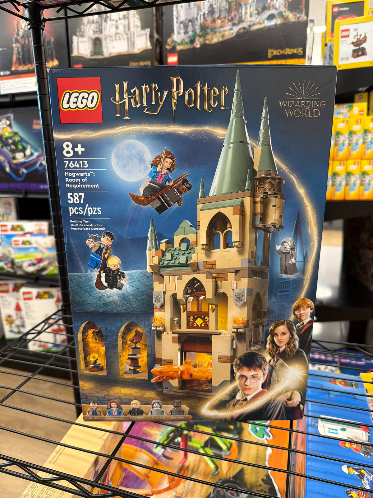 Hogwarts: Room of Requirement