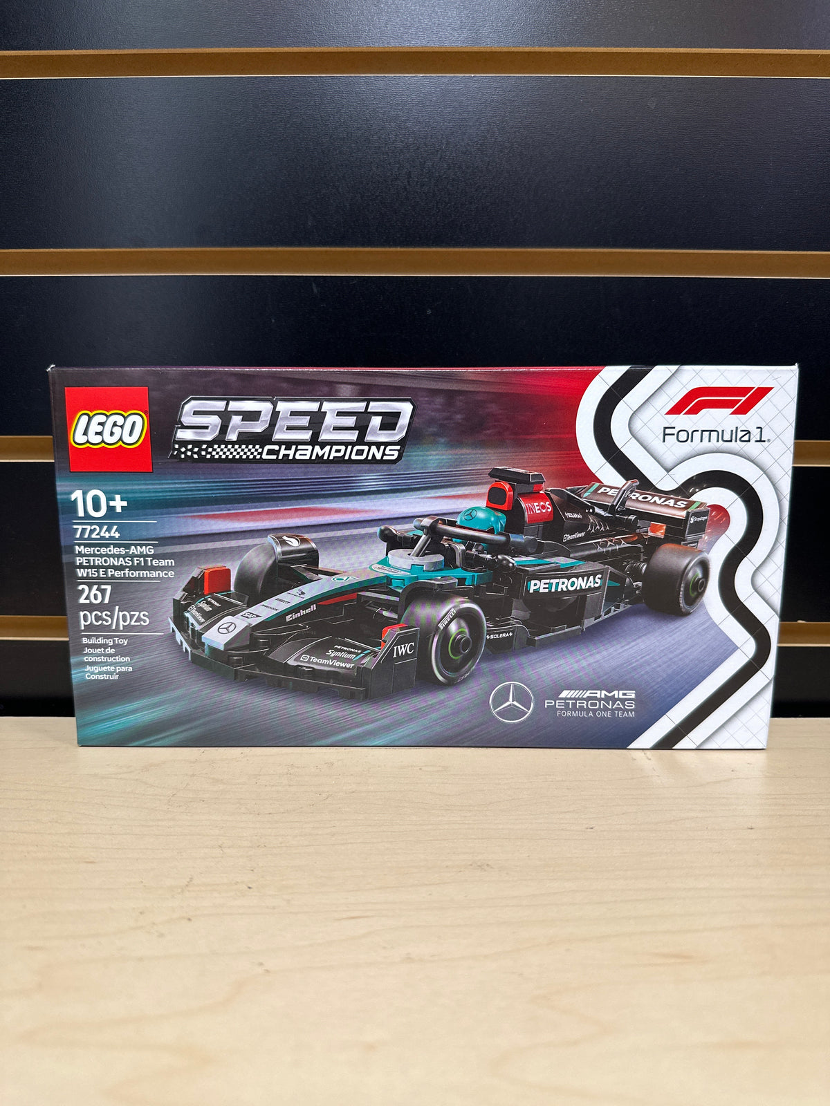 Mercedes-AMG PETRONAS F1 Team W15 E Performance