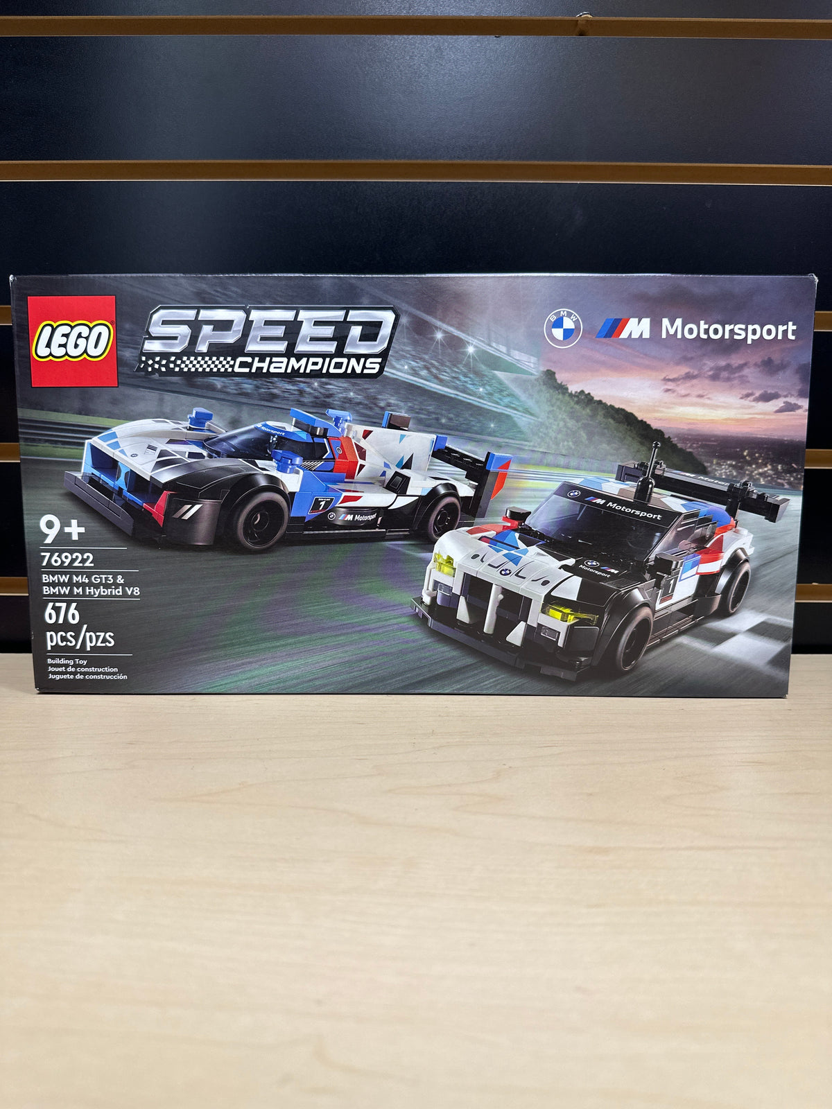BMW M4 GT3 & BMW M Hybrid V8