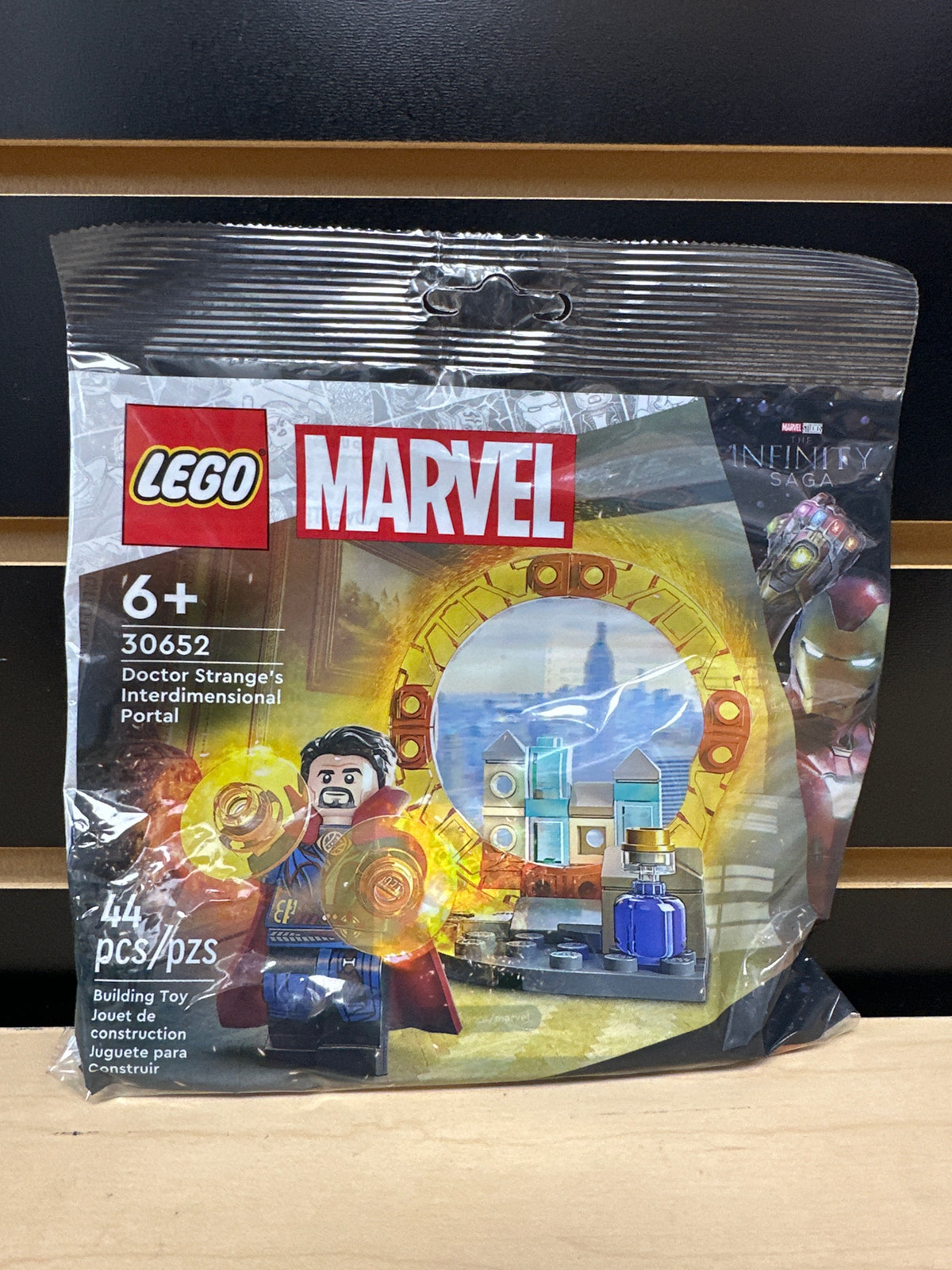 Doctor Strange's Interdimensional Portal polybag