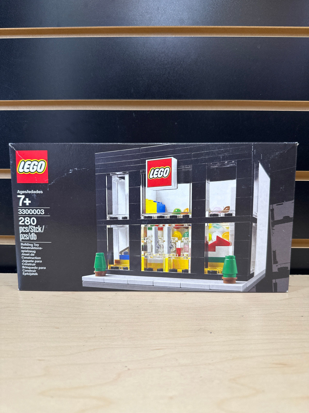 LEGO Brand Retail Store
