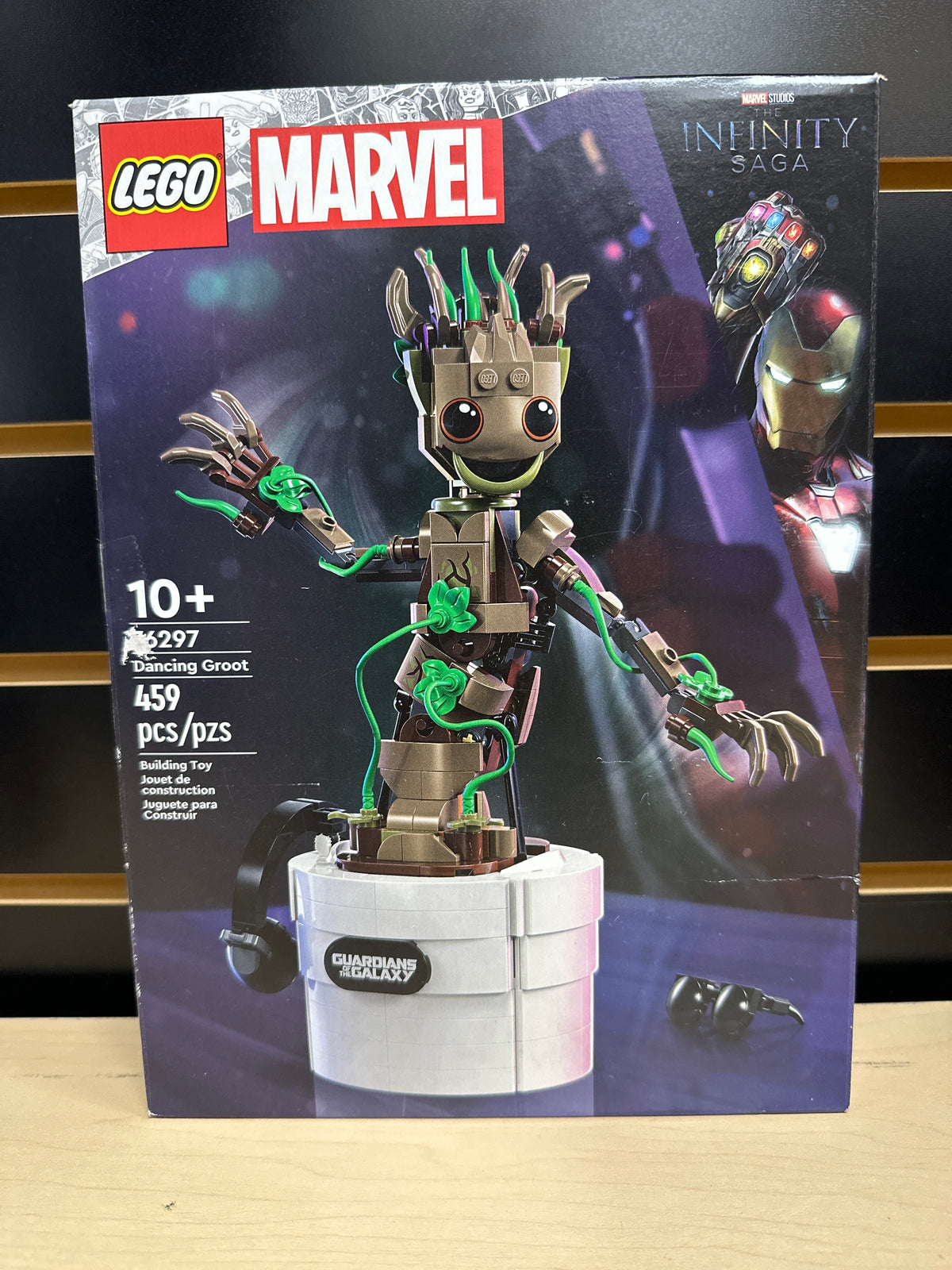 Dancing Groot