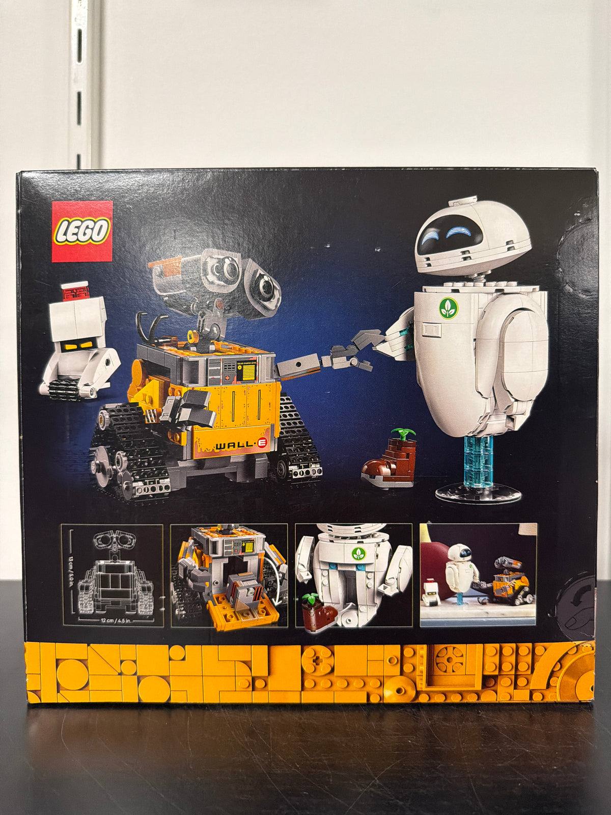WALL-E and EVE