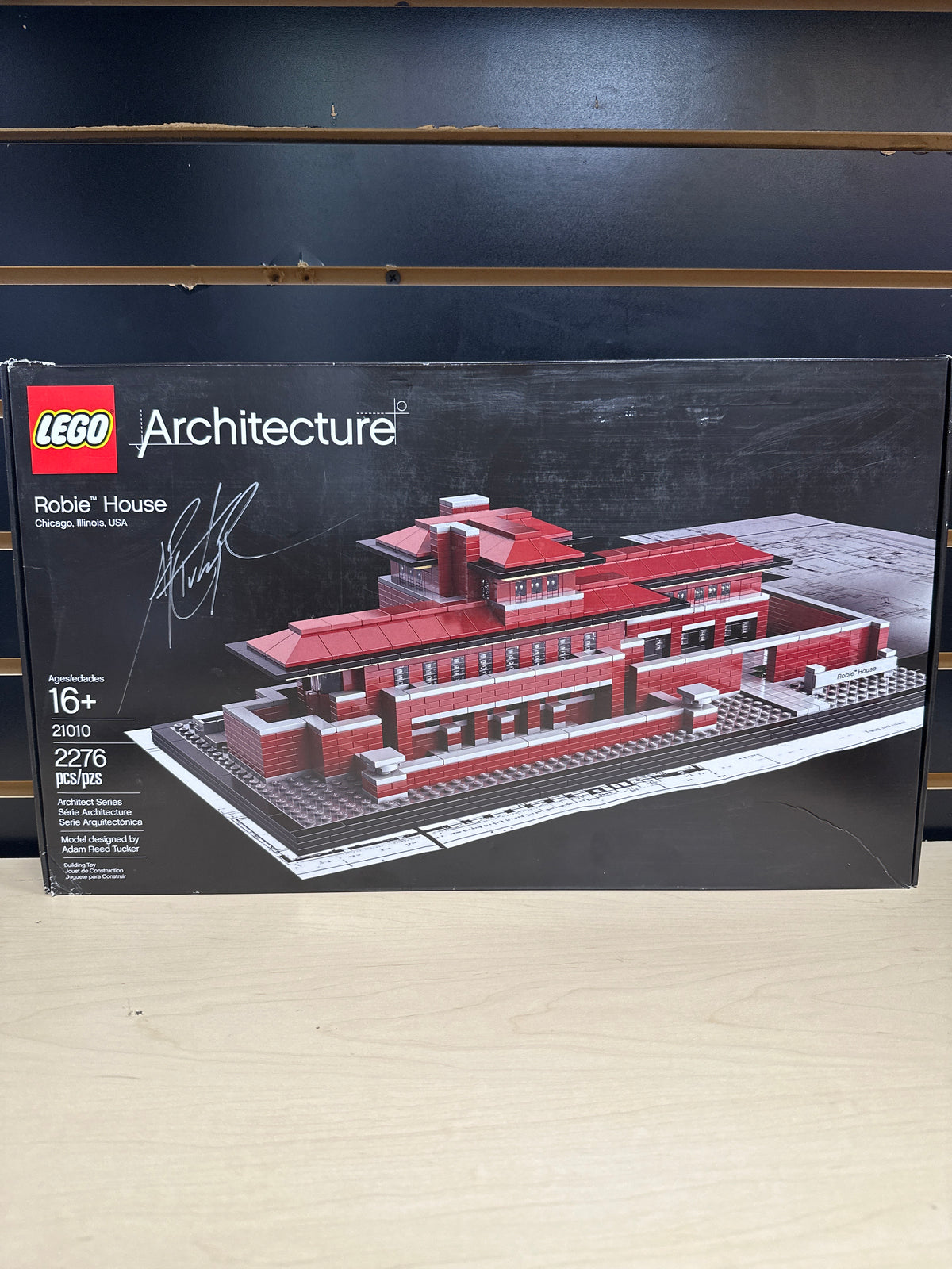 Robie House (SIGNED BY DESIGNER)