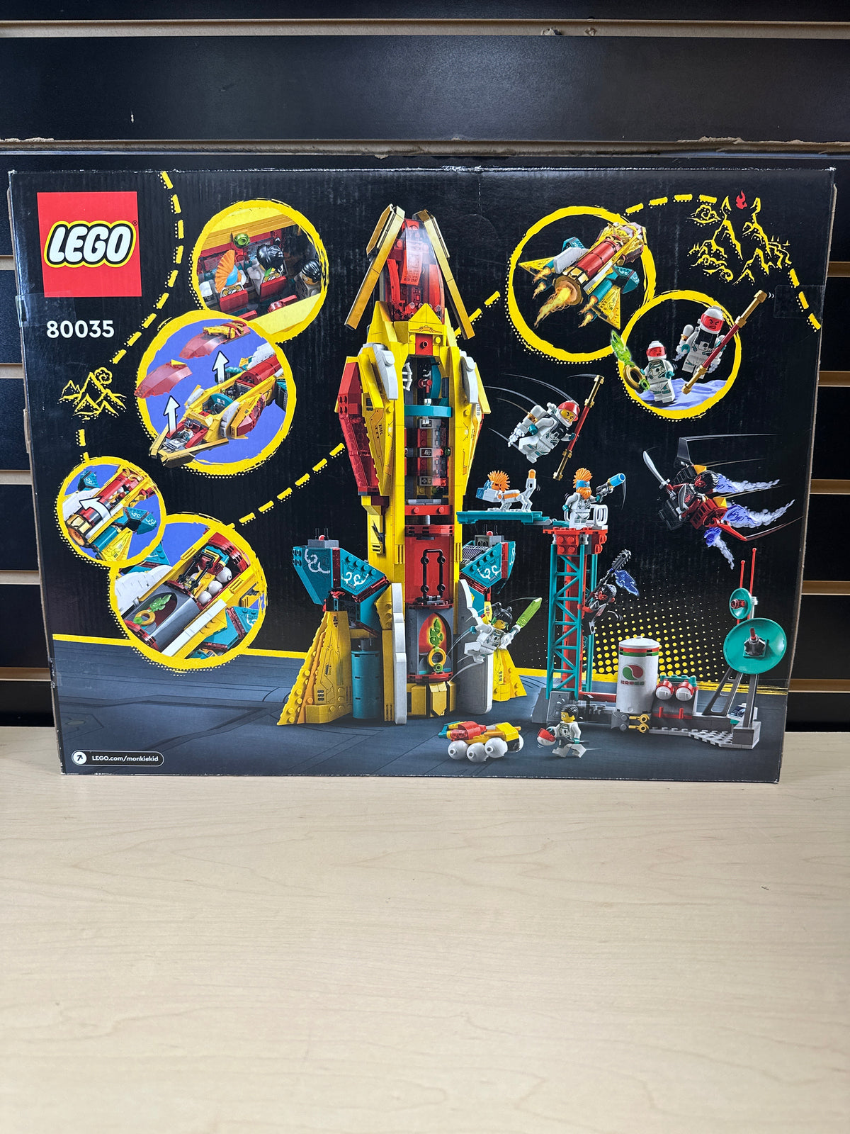 Monkie Kid's Galactic Explorer