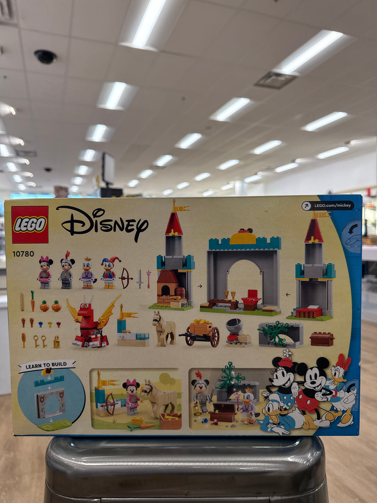 Mickey and Friends Castle Defenders