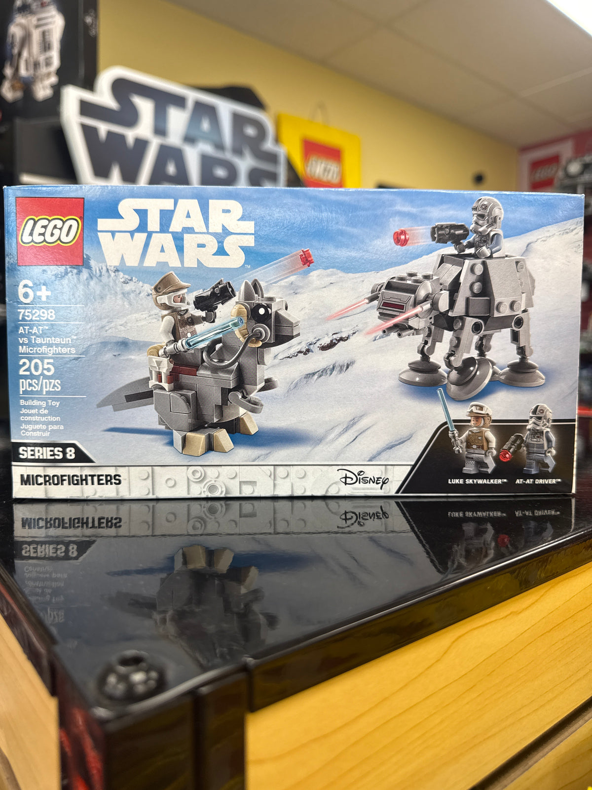 AT-AT vs Tauntaun Microfighters