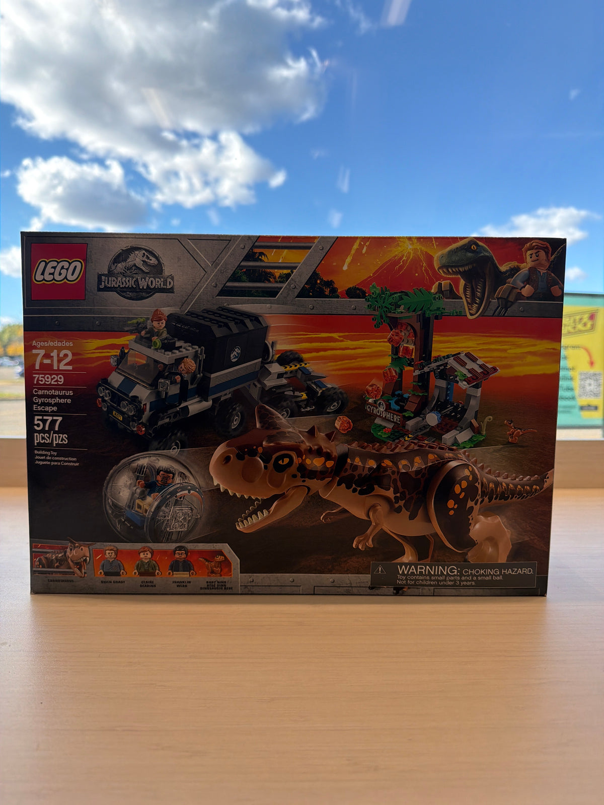 Carnotaurus Gyrosphere Escape